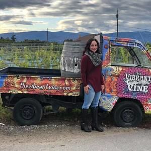 Meet your Posher, Laticia